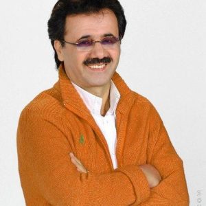 عاشقانه معین : اهنگ با تو پر شور و نشاطم تو هیاهوی نگاتم