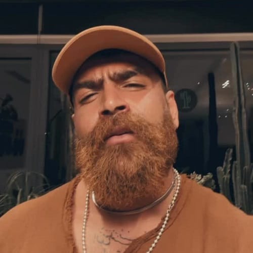 معین زد چه حیف اهنگ جدید معین زد آدم و حوا من و تو مجنون و لیلا من و تو